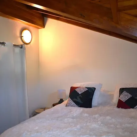 Duplex 3 Pièces Avec Balcon Et Parking Pour Confortables - Fr-1-580-115 Appartement